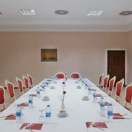 Kremlin Palace Resort