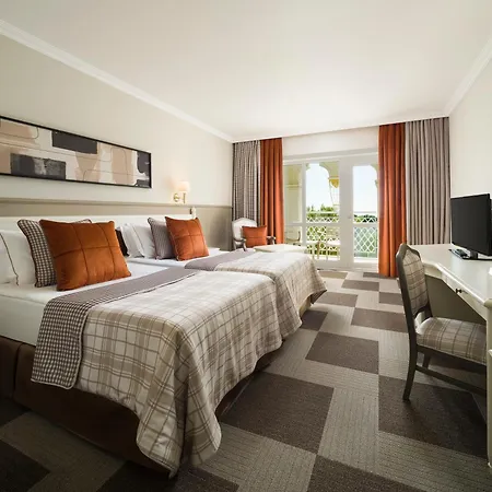 Kremlin Palace Resort 5*