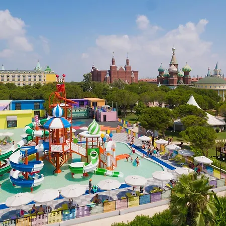 Üdülőközpont Kremlin Palace 5*