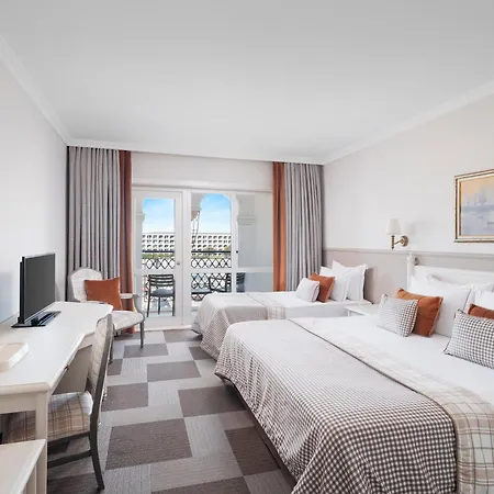 Kremlin Palace Üdülőközpont 5*