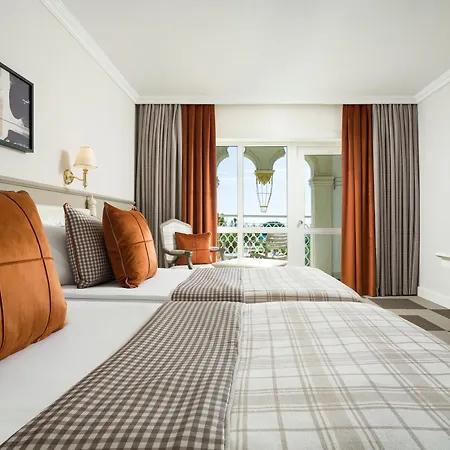 Kremlin Palace 5* Antalya